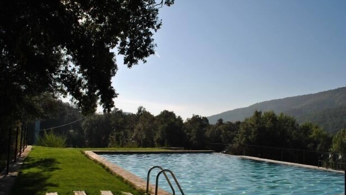 Sant Marti de Llemena Girona Cottage | Self catering Can Met for 10 people