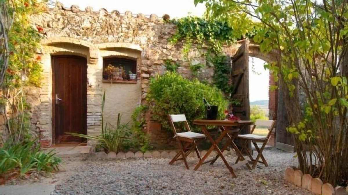 San Sadurni Cottage | Self catering Masía Olivera for 2 people