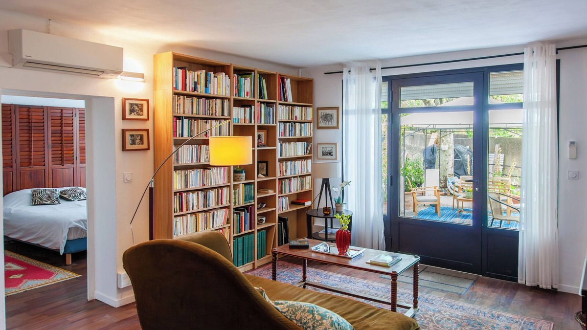 Quartier des Espesses Apartment | Self catering apartment with swimming pool