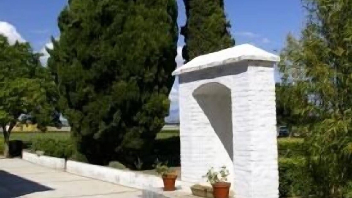 Valderrubio Cottage | Self catering Cortijo Los Parrales for 4 people