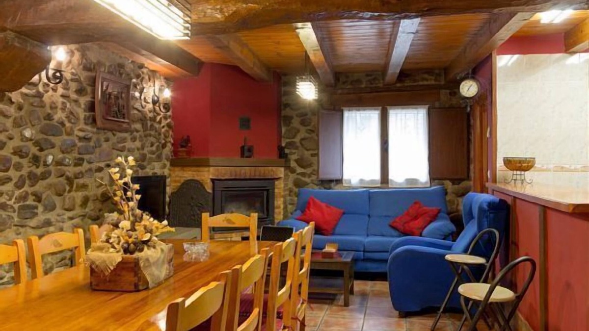 Ojacastro Cottage | Self catering cottage La Casita del Oja for 10 people