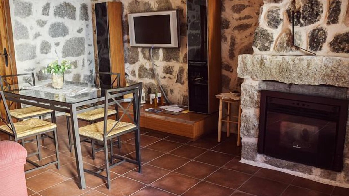 El Barraco Cottage | Self catering El Rincón de Iruelas for 4 people