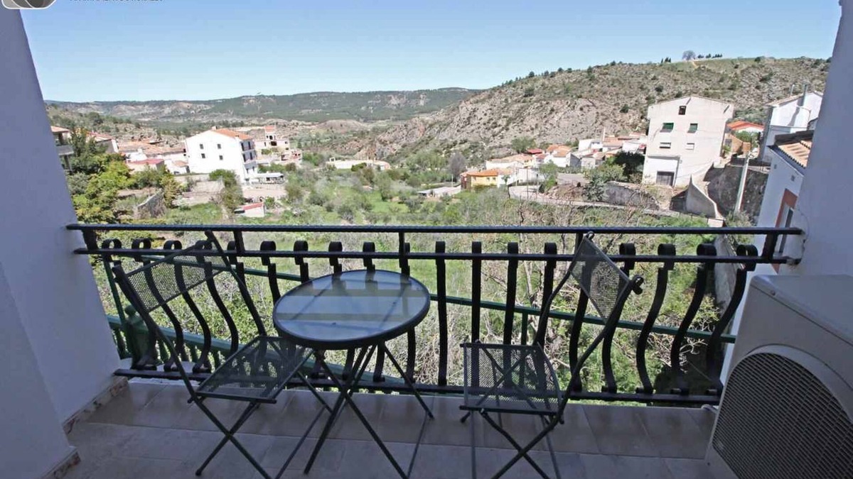 Enguidanos House | Self catering El Rincon de Piedra for 4 people