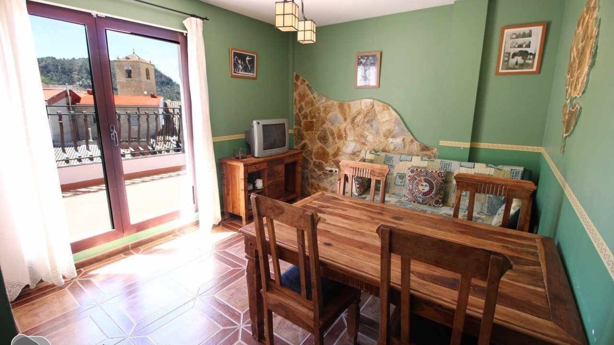 Enguidanos Apartment | Self catering El Rincon de Piedra for 4 people