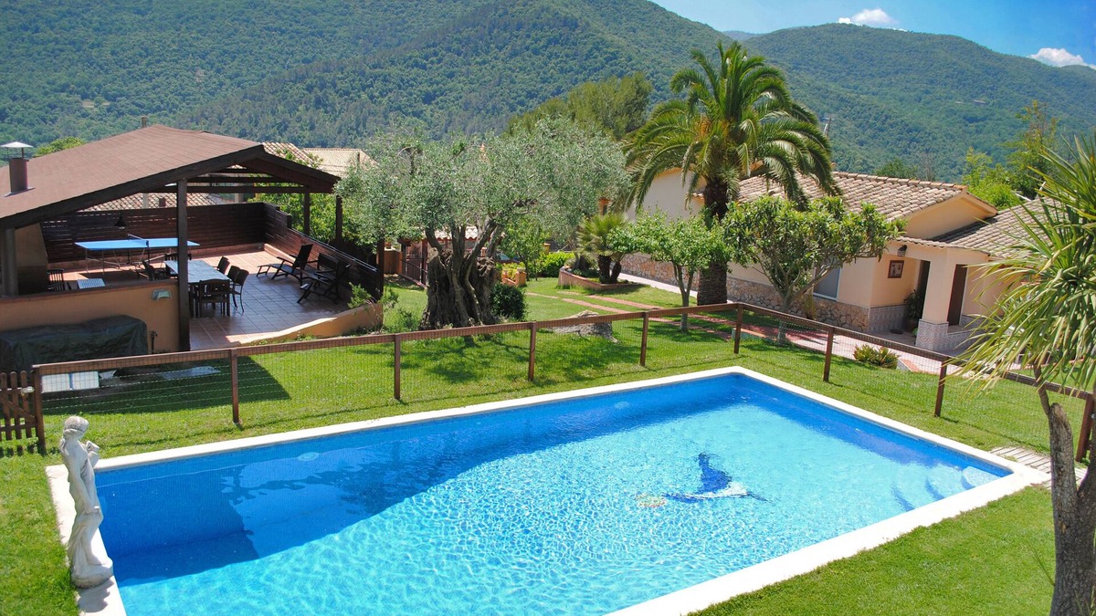 Pujarnol Cottage | Self catering El Solei for 14 people