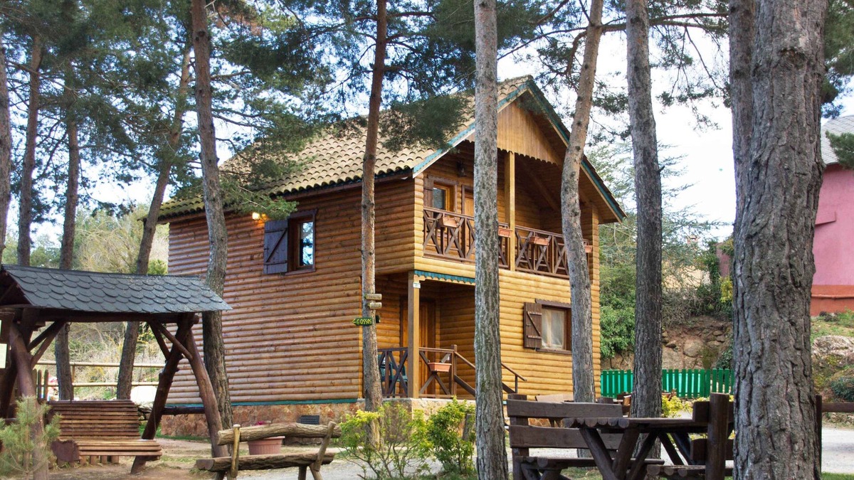 Prades House | Self catering El Xalet de Prades for 8 people