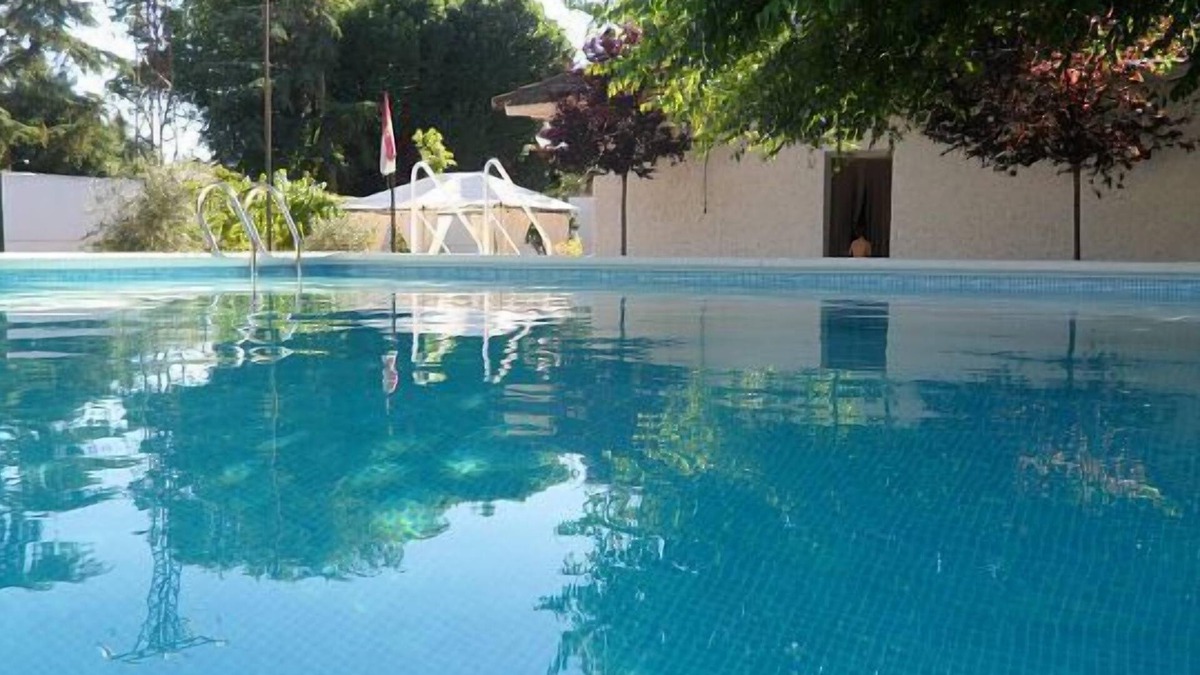 Pedro Munoz Ski Chalet | Self catering Huecos de San Miguel for 2 people