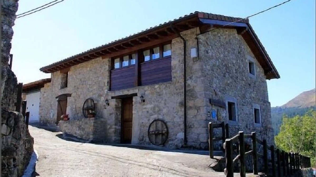 Sinariega Cottage | Self catering La Quintana Sinariega for 8 people