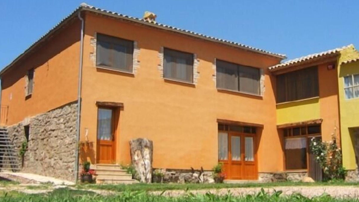 Farreres-Suanya-Comtals-Sta.Caterina-L'oller-La Guia Cottage | Self catering Les Farreras for 7 people