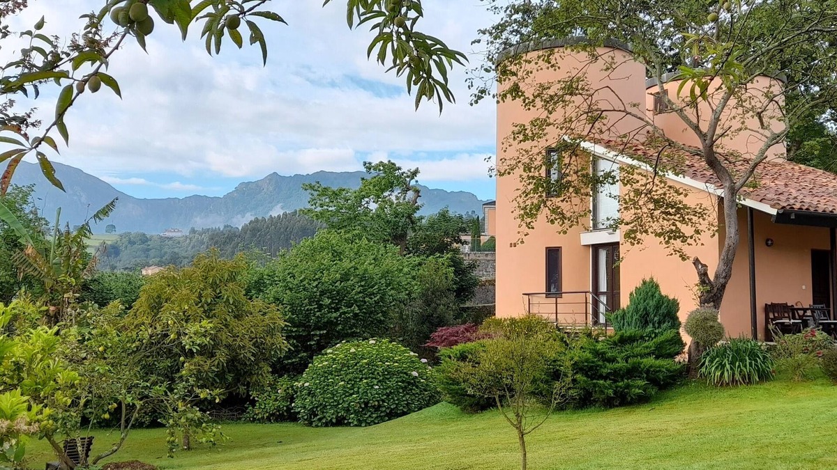 Ribadesella Cottage | Self catering Los Silos de El Correntíu for 2 people