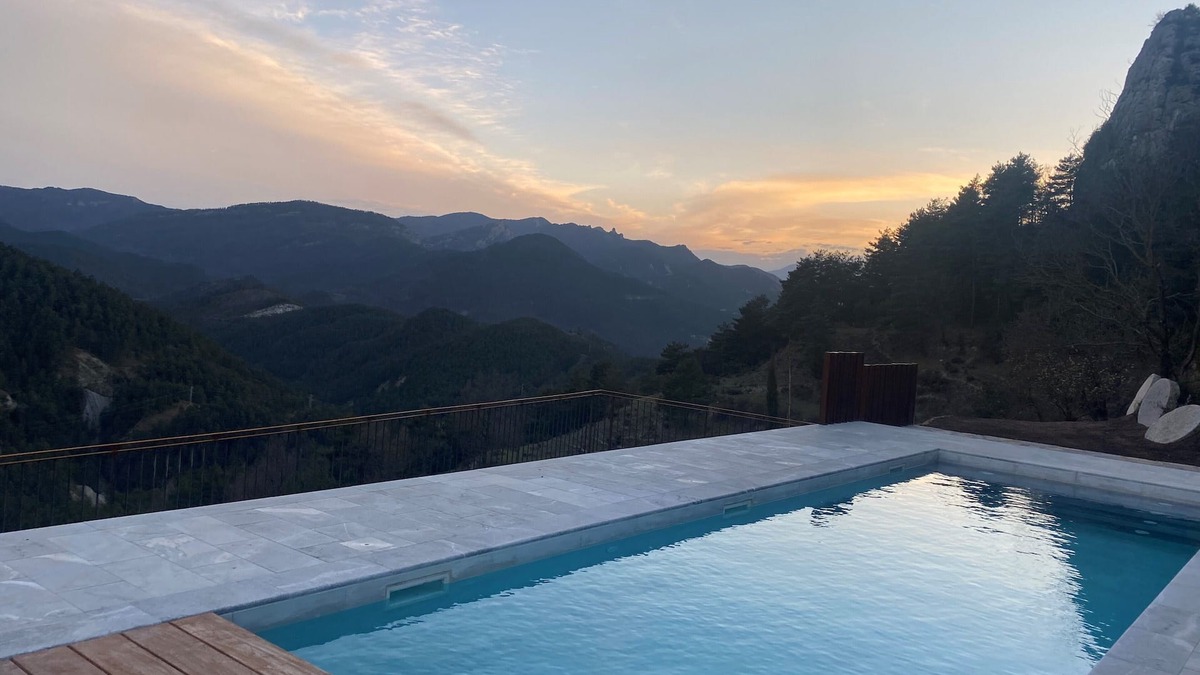 Gombren Cottage | Self catering Mas Merolla for 10 people