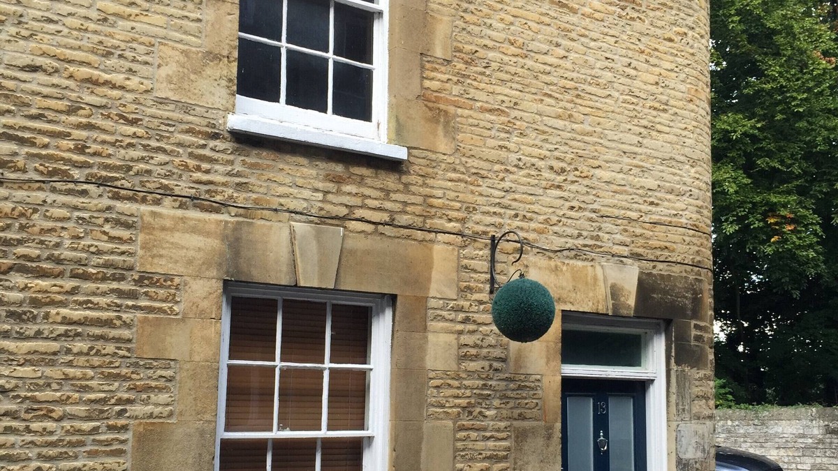 Stamford House | Self Catering Stylish Period Town House in Stamford