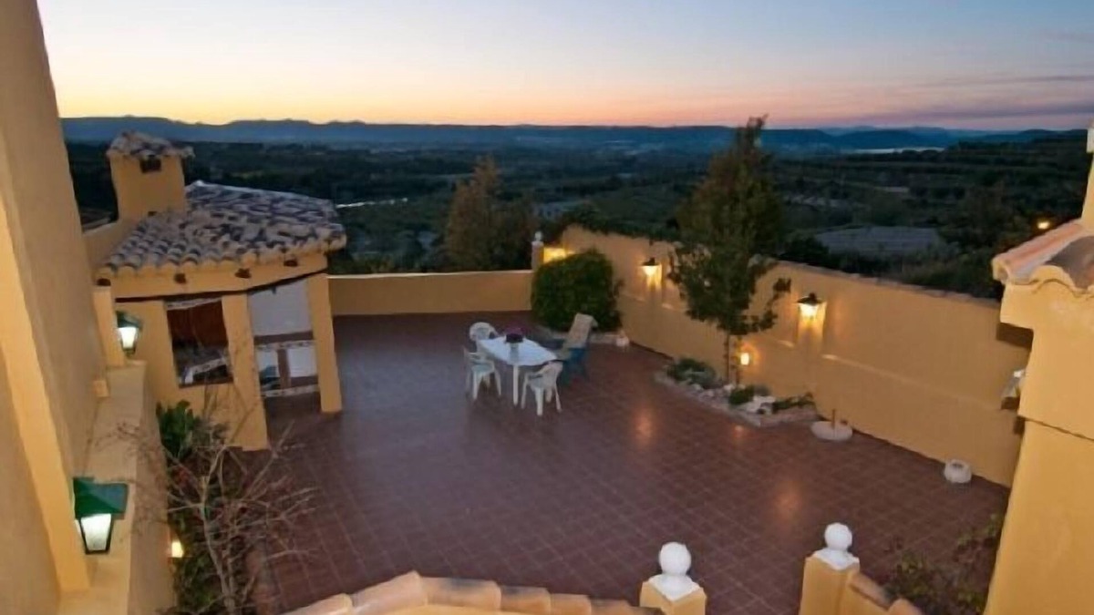 Beniatjar Cottage | Self catering Terra Blanca del Benicadell for 11 people