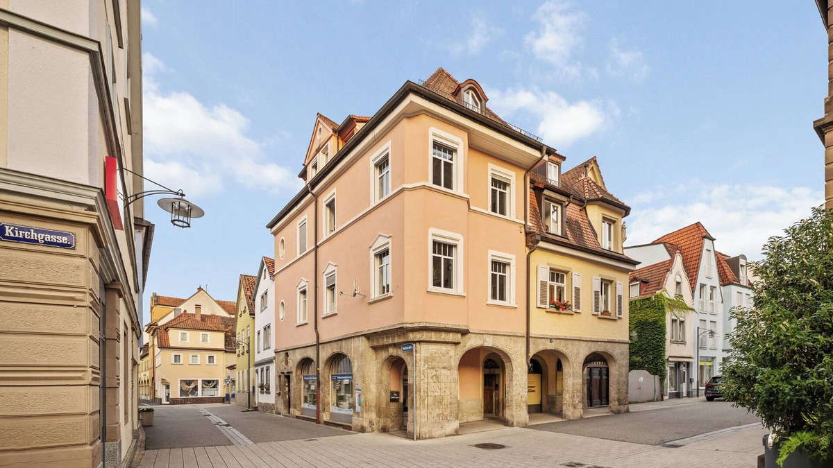 Bad Kissingen Apartment | Self-check-in apartment with high-speed WiFi and free parking in the city center