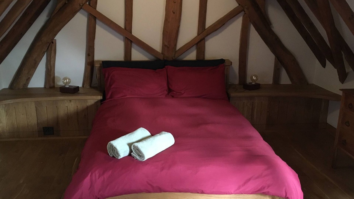 Saint-Georges Cottage | Self-contained cottage (restored from an old stable) - in rural village