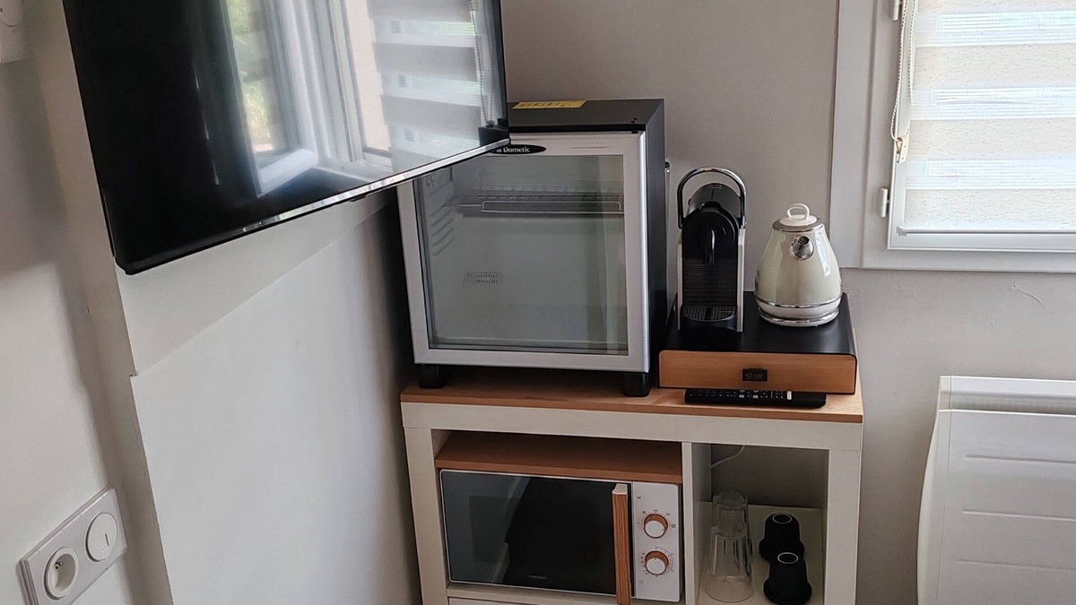 Fontenilles Apartment | Self-contained studio
