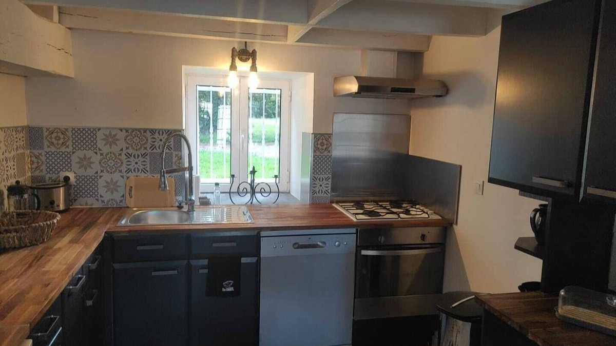 Montrem Apartment | Self-contained studio in a natural setting dedicated to well-being