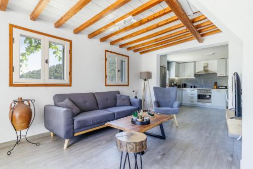 Stafylos House | Selini Cottage