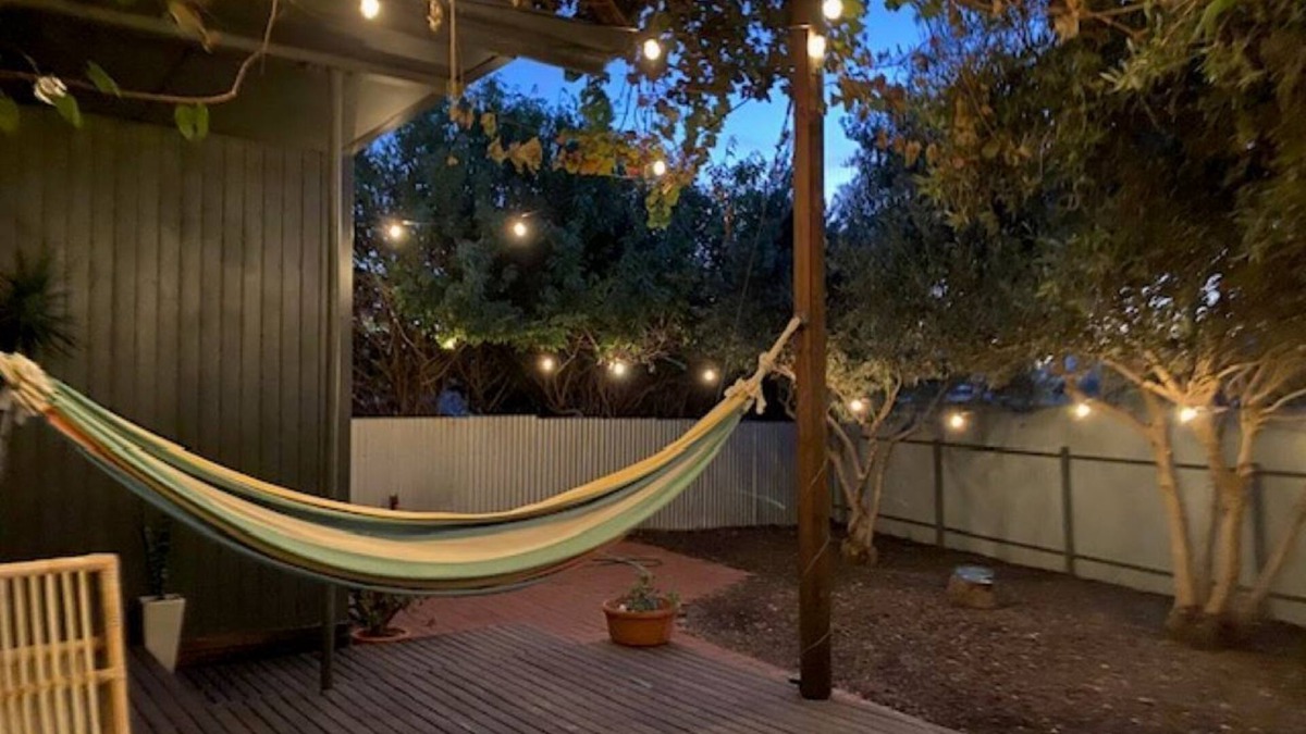 Sellicks Beach House | Sellicks Beach Getaway - Cosy 3 bedroom home, 1 street back from beach. Sleeps 8