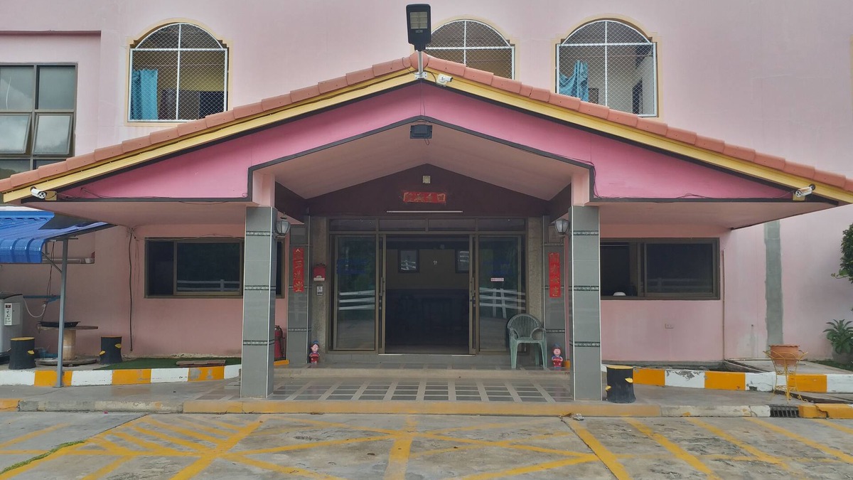 Sung Noen Hotel | Sema Nakhon Hotel