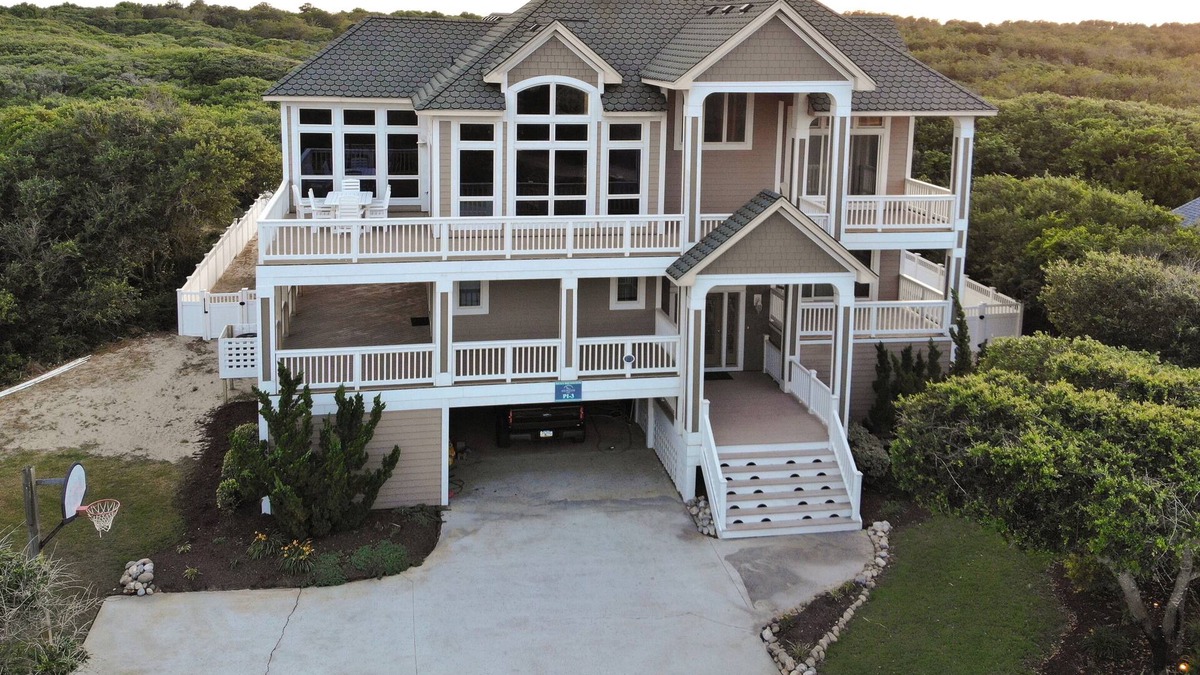 Pine Island House | Semi-Oceanfront Estate in Corolla, NC—Just a 2-minute walk to the beach!