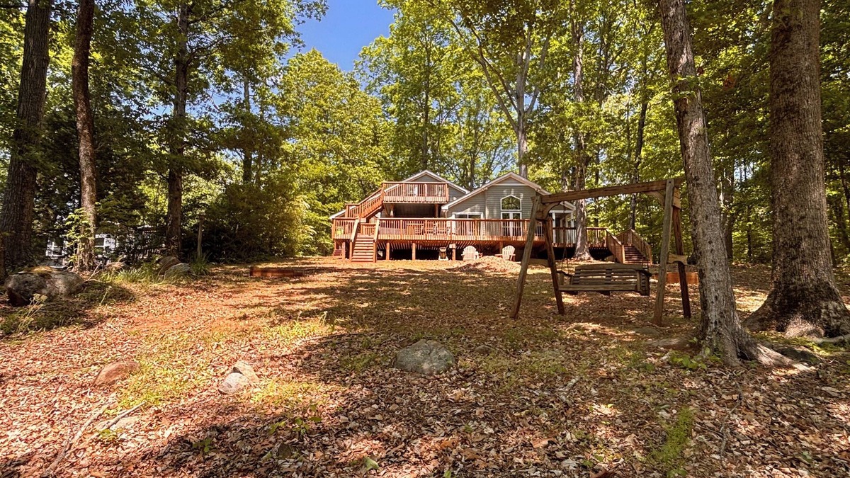 Gumberry Cabin | Semi secluded getaway
