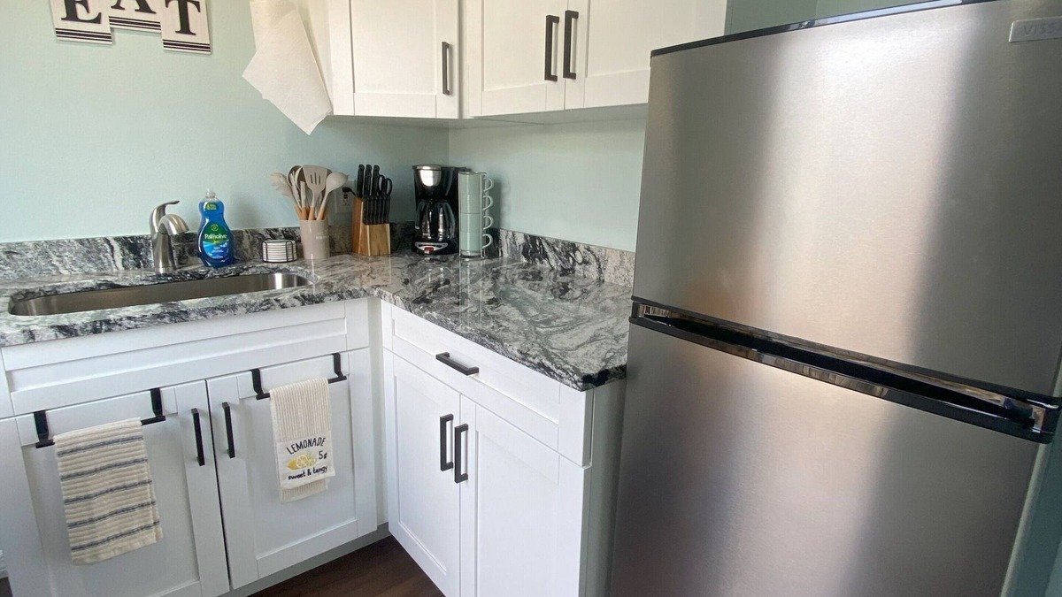 Seminole Apartment | Seminole Studio Near beautuiful Beaches!