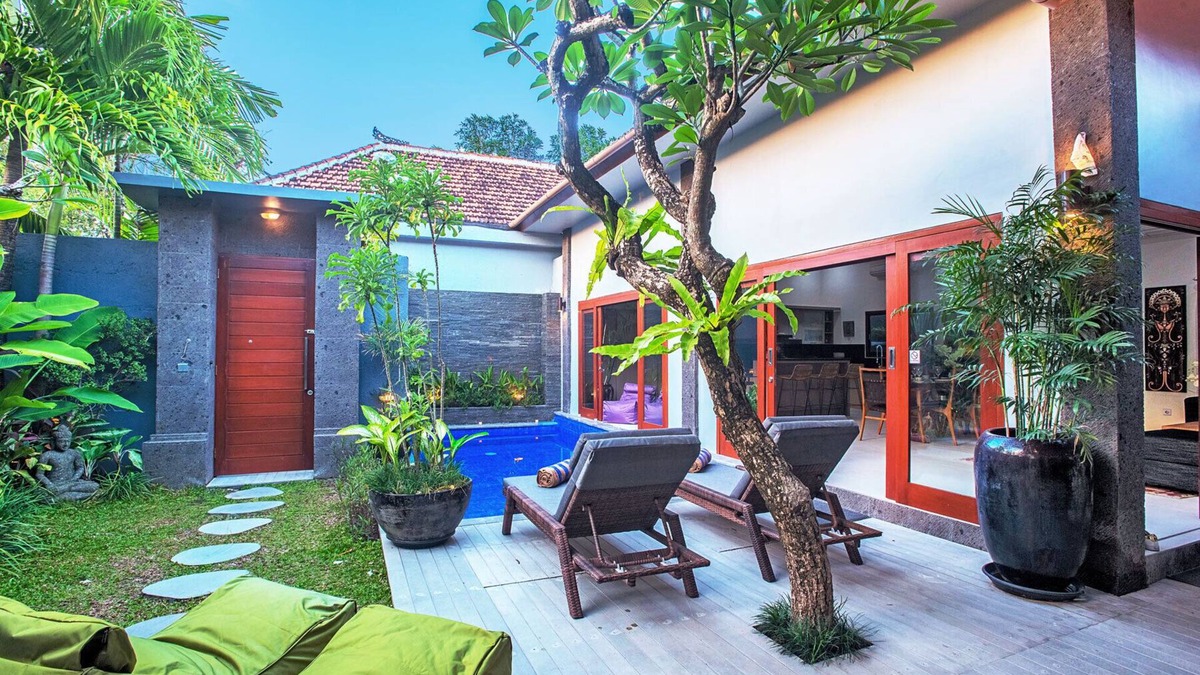 Laksmana Villa | SEMINYAK BEACH - Villa Ellen - SENSATIONAL REVIEWS No1 Location