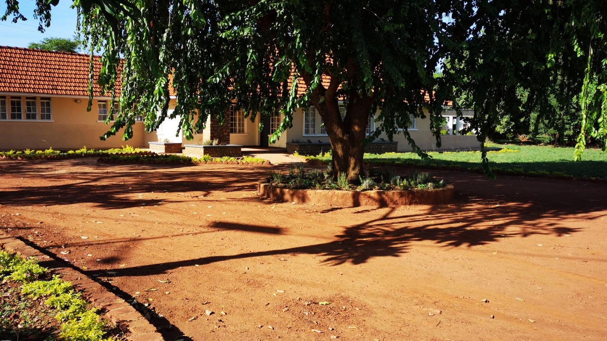 Gulu House | Senior Quarters 4 Bed Residential Family Guest Home