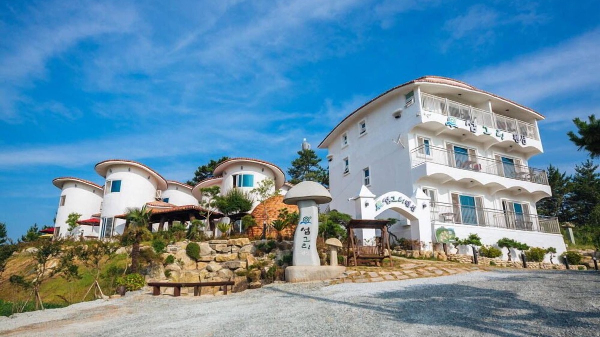 Jeungdo Apartment | Seom Green Pension