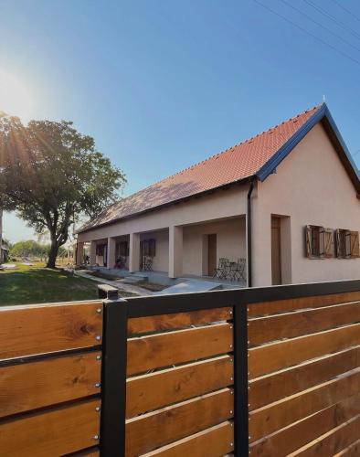 Gorjani Bed & Breakfast | Seoski turizam Jagodić