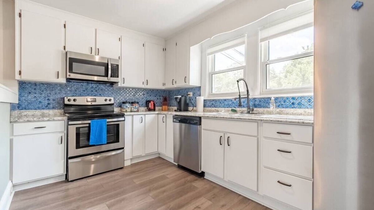 Mooresville Apartment | Separate Apt. w/High End Comfortable Beds! Apt. C