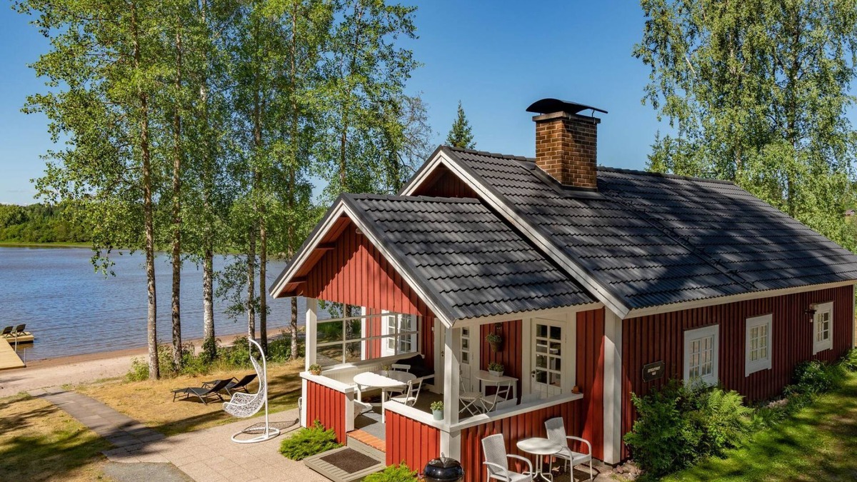 Somero House | Sepelkyyhky by Interhome