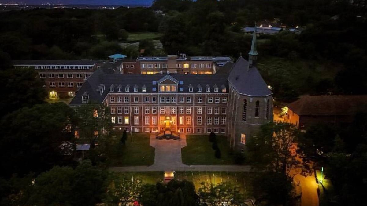 Sittard Hotel | SEPHS Hotel