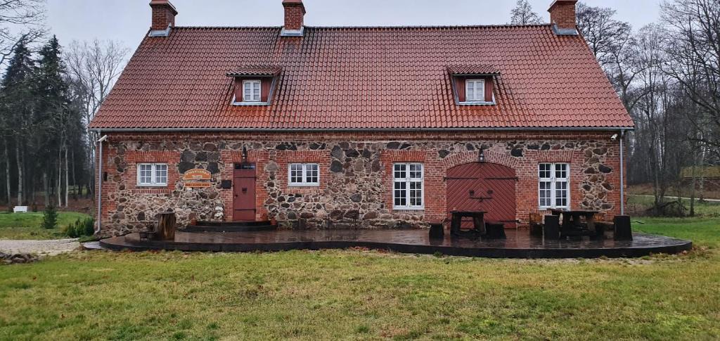Alatskivi House | Sepikoja Guest House