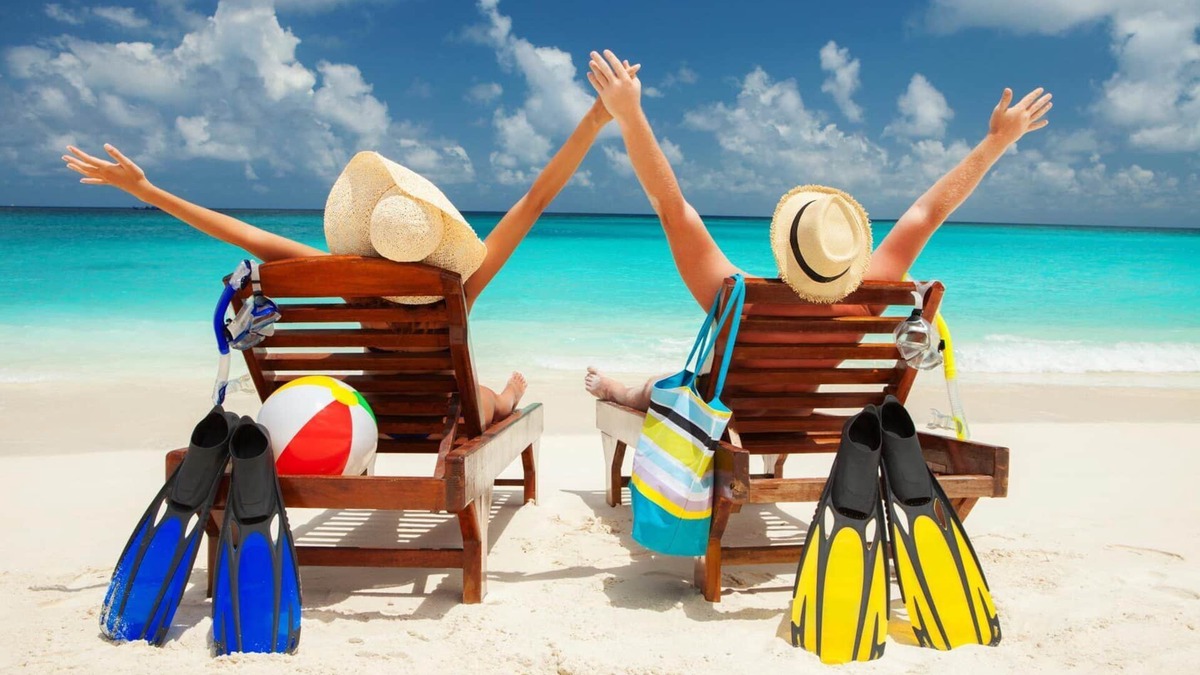 Punta Cancun Condo | SEPT NOV SALE Amazing Beach Front Apartment, 3 BDRMS, 3 Baths, Sleeps 8,