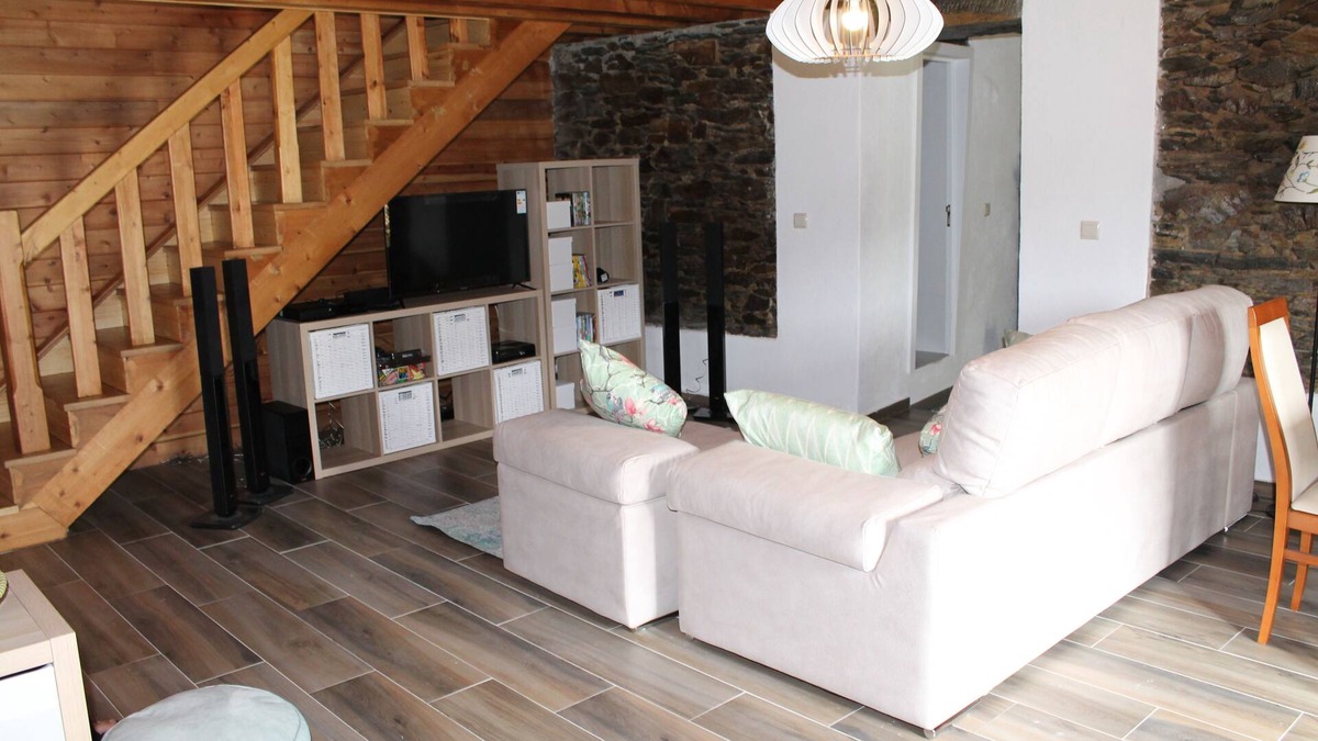 Vimioso House | Serapicos House - rustic house with private spa and views of the mountains and river.