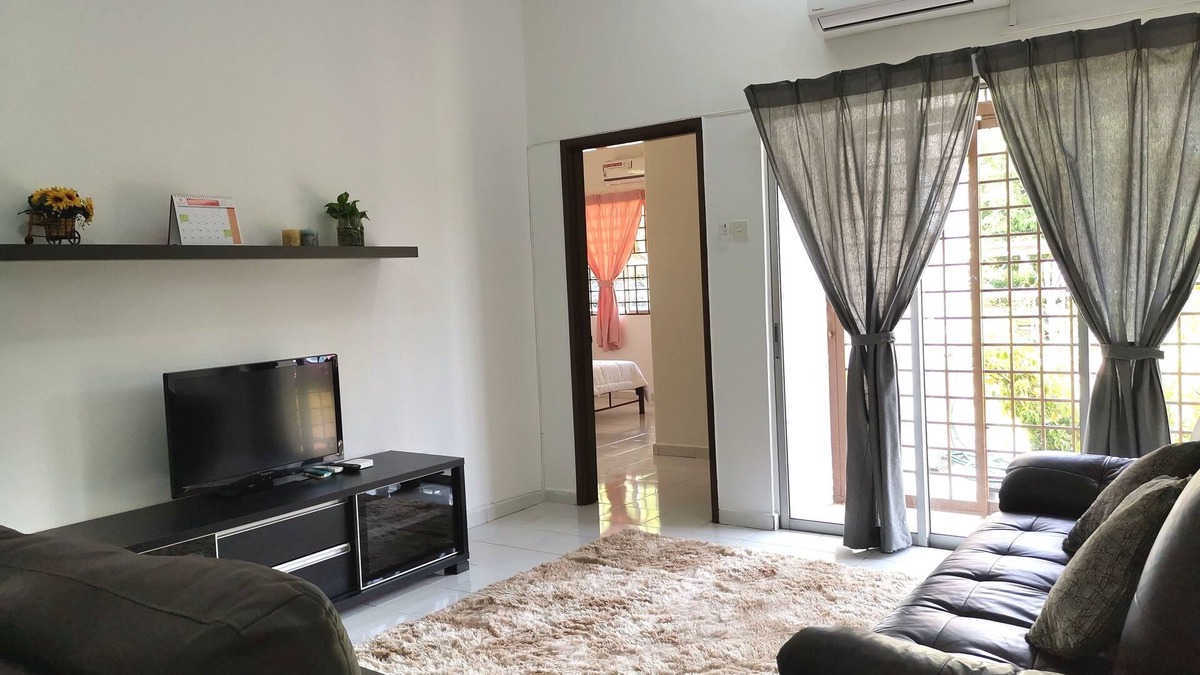 Seremban Apartment | Seremban Central Park GroundFloor APT for 6 Pax