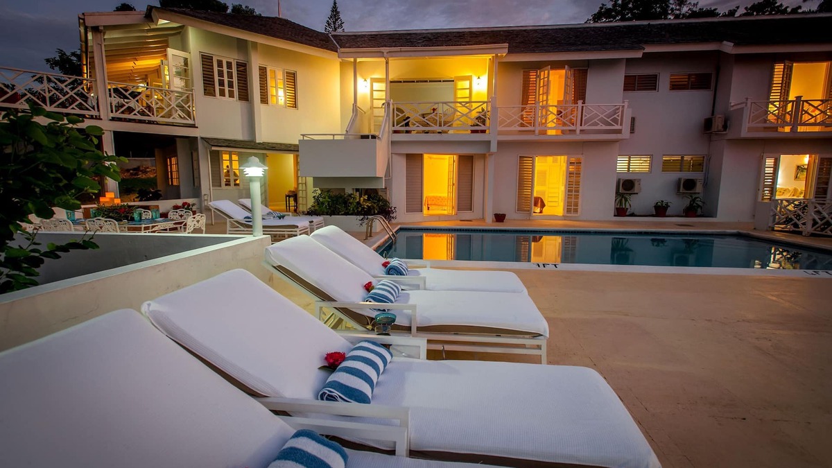 Montego Bay House | Serendipity - Glorious Views, Ideal Location, Full Staff, Pool &Tennis