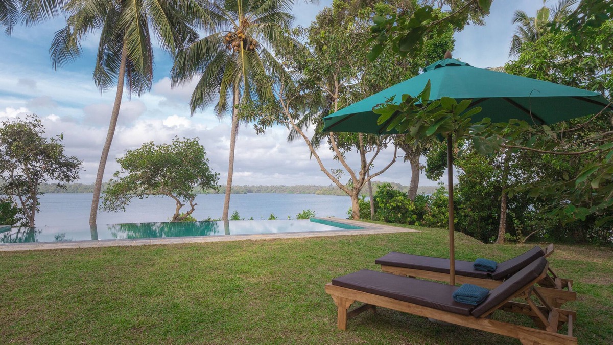Dodanduwa Villa | Serendipity Lake - Hikkaduwa