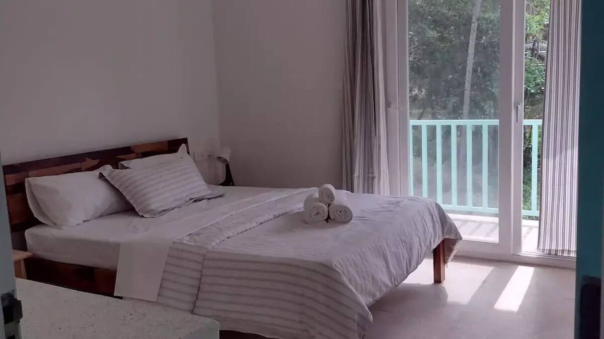 Vanelim Apartment | Serene 1 bed apartment at Beseco bed and breakfastn