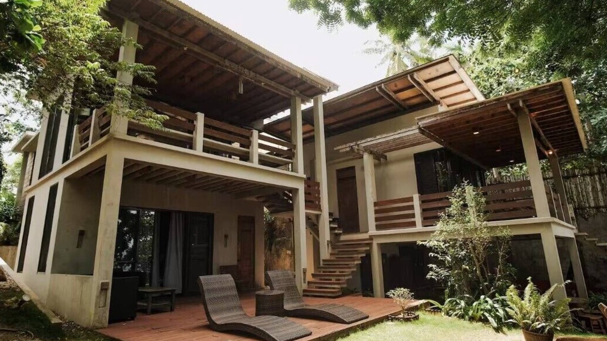 Danao City Villa | Serene 2-bedroom Beach Side Villa Cebu