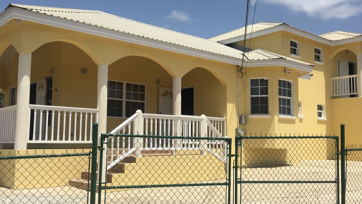 Bayfield House | Serene 2-bedroom house in St Phillip, Barbados , with lush landscape, sea views
