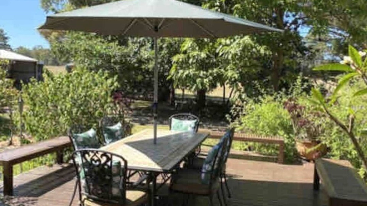 Swan Reach House | Serene 4BR Cottage Farm Spa Stay