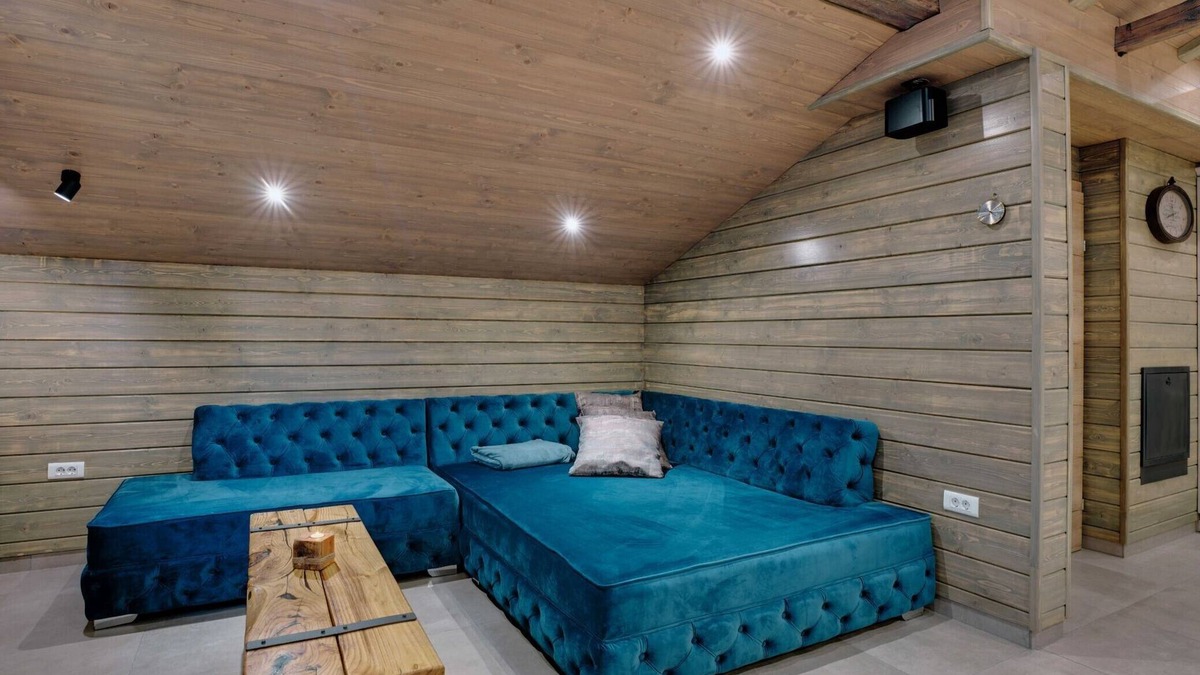 Lasko Apartment | Serene and Radiant Retreat Apartments - One Bedroom Apartment with Sauna