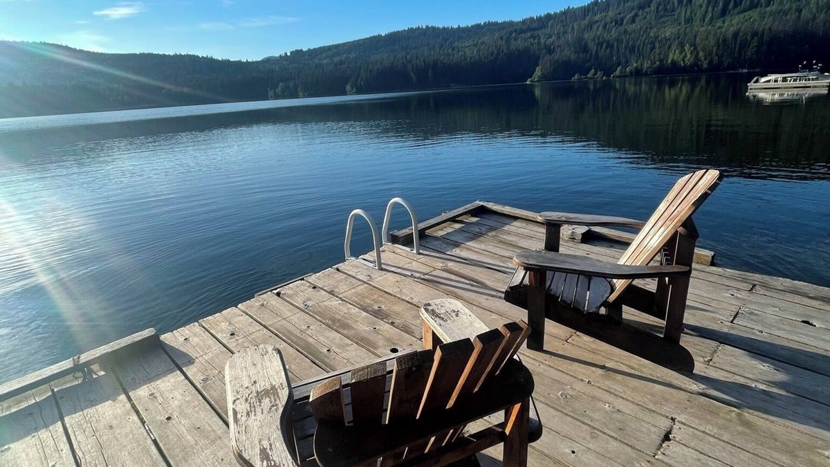 Kamloops Cabin | Serene cabin on Heffley Lake