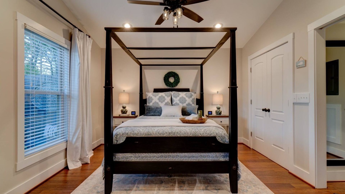 Wilmore Apartment | Serene comfort