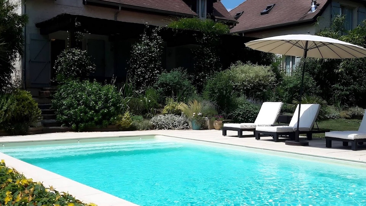 La Masse House | Serene Countryside Villa, Private Heated Pool, within walking distance of Cazals
