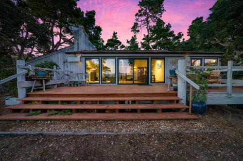 Del Monte Forest House | Serene Crest by AvantStay A Design Near Beaches