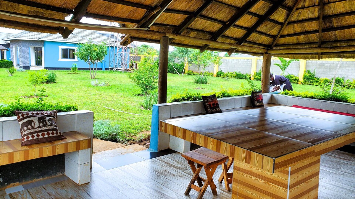 Lusaka Central House | Serene Getaway with Poolside Charm & Solar Backup Power